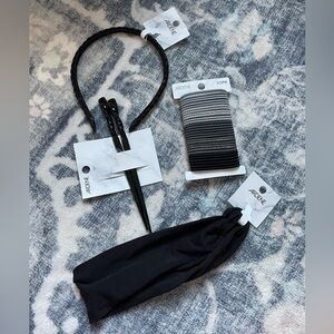 ARDENE 4 pack hair accessories